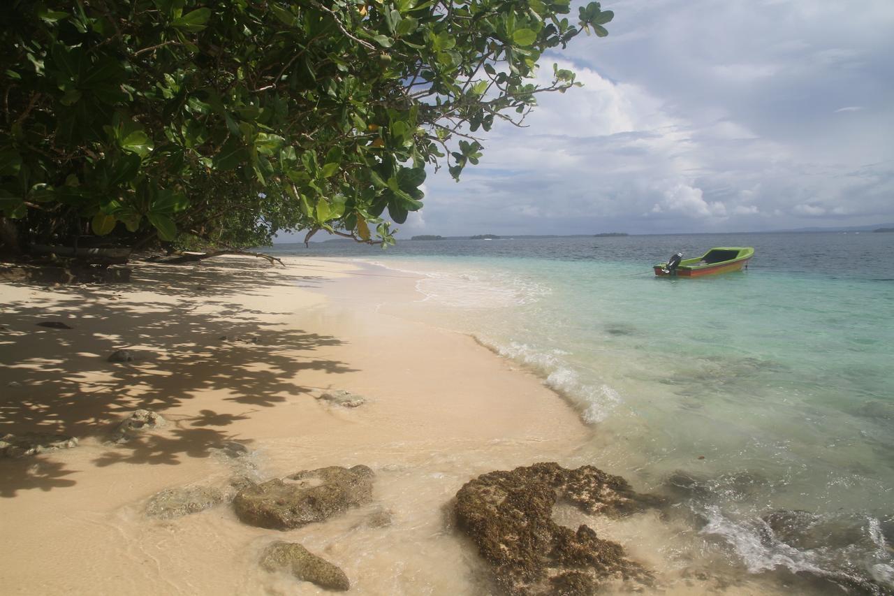 Evis Resort At Nggatirana Island Halisi Zewnętrze zdjęcie